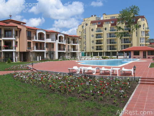 Arcadia Apartments 